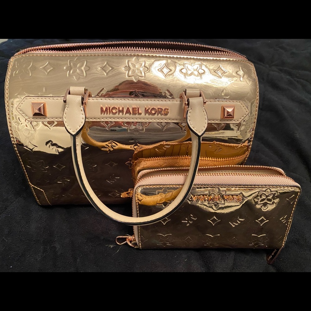 PRICE DROP! MK Rose gold handbag + wallet